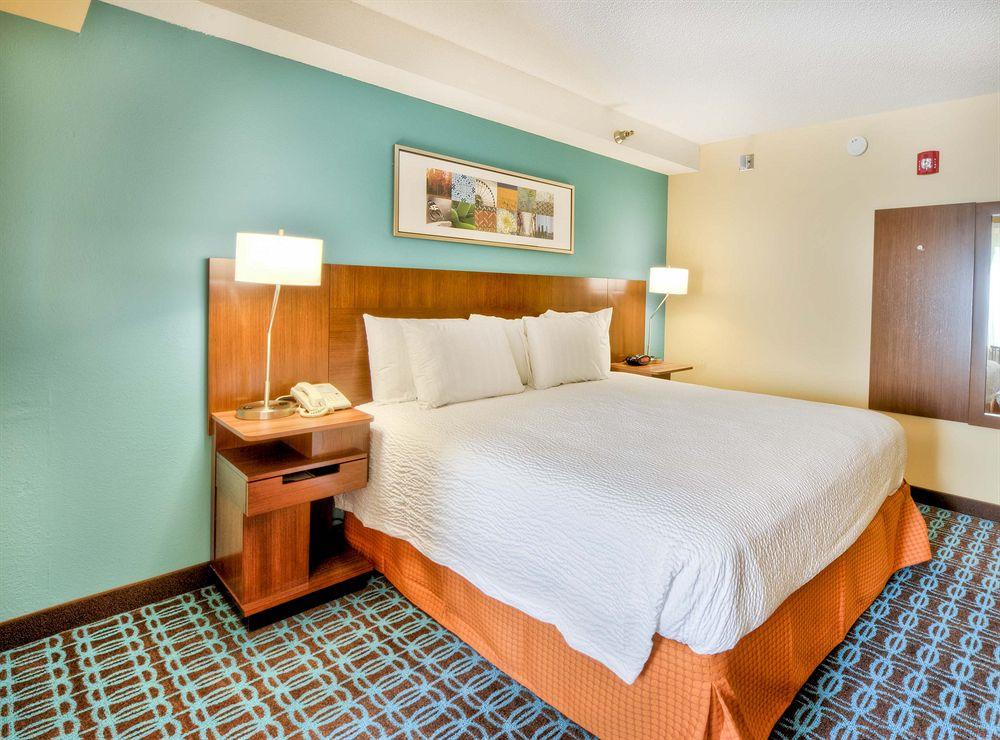 Fairfield Inn & Suites Raleigh Crabtree Valley Zewnętrze zdjęcie
