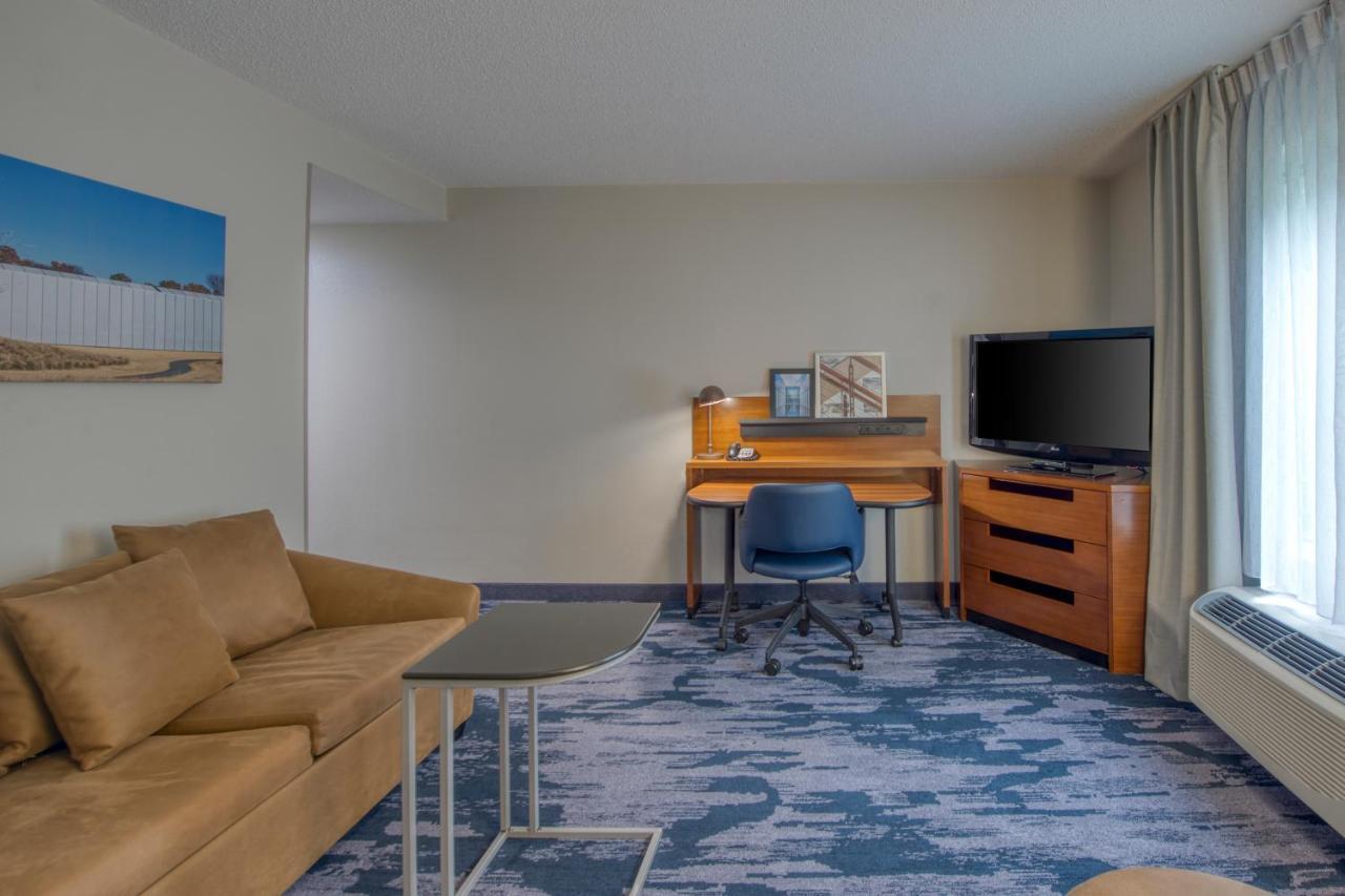 Fairfield Inn & Suites Raleigh Crabtree Valley Zewnętrze zdjęcie