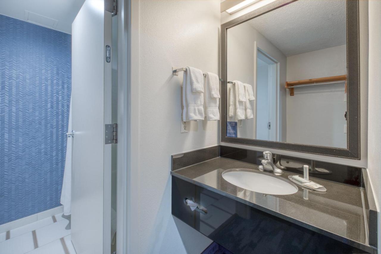 Fairfield Inn & Suites Raleigh Crabtree Valley Zewnętrze zdjęcie